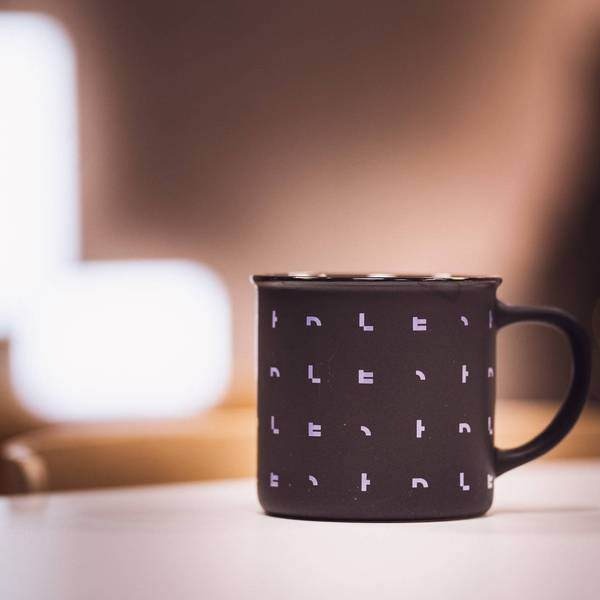 l_kirjain_ja_muki-medium-neliö